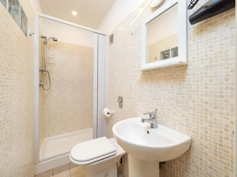 Apartment Suite Nel Bosco In Citta15'Duomo Milan